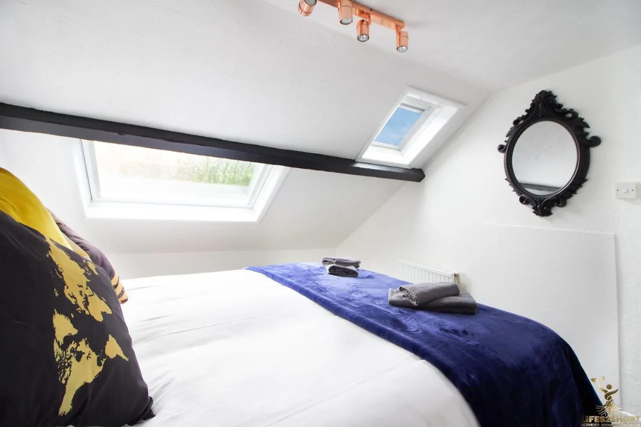 Holiday home Modern Quirky Exeter City Cottage 2 Min Walk - Shops United Kingdom