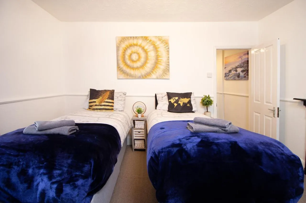 Modern Quirky Exeter City Cottage 2 Min Walk - Shops