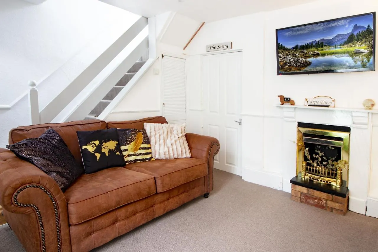 Modern Quirky Exeter City Cottage 2 Min Walk - Shops